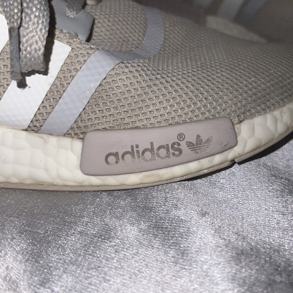 Adidas NMD R1 - Picture 10 of 10